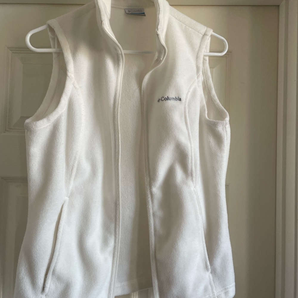 Columbia Women's White Fleece Vest